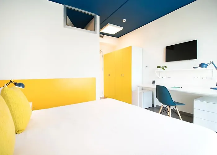 Cx Student&explorer Place * Florencia