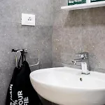 Otel Cx Student & Explorer Place *